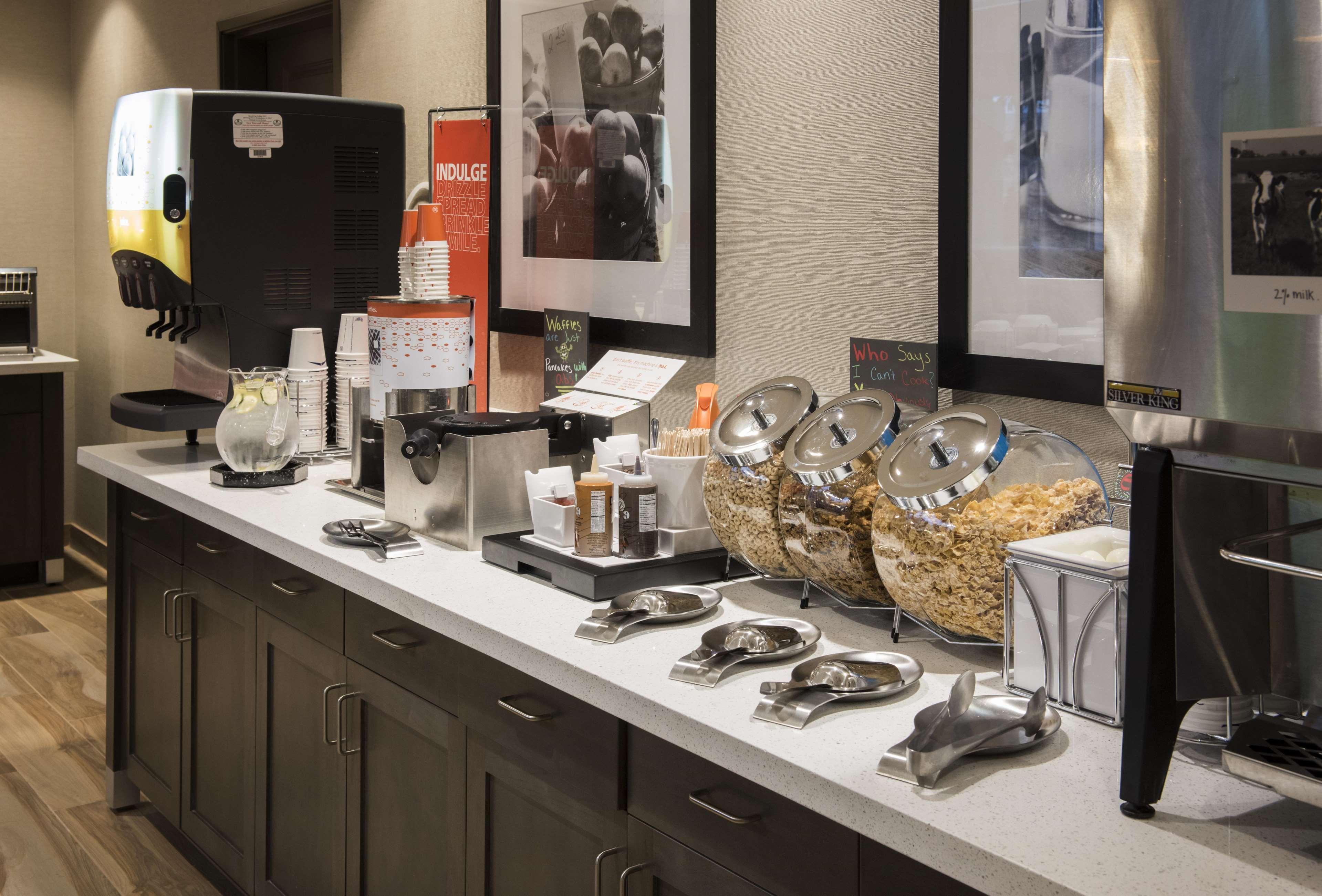 Hampton Inn & Suites Seattle/Redmond Wa Εξωτερικό φωτογραφία
