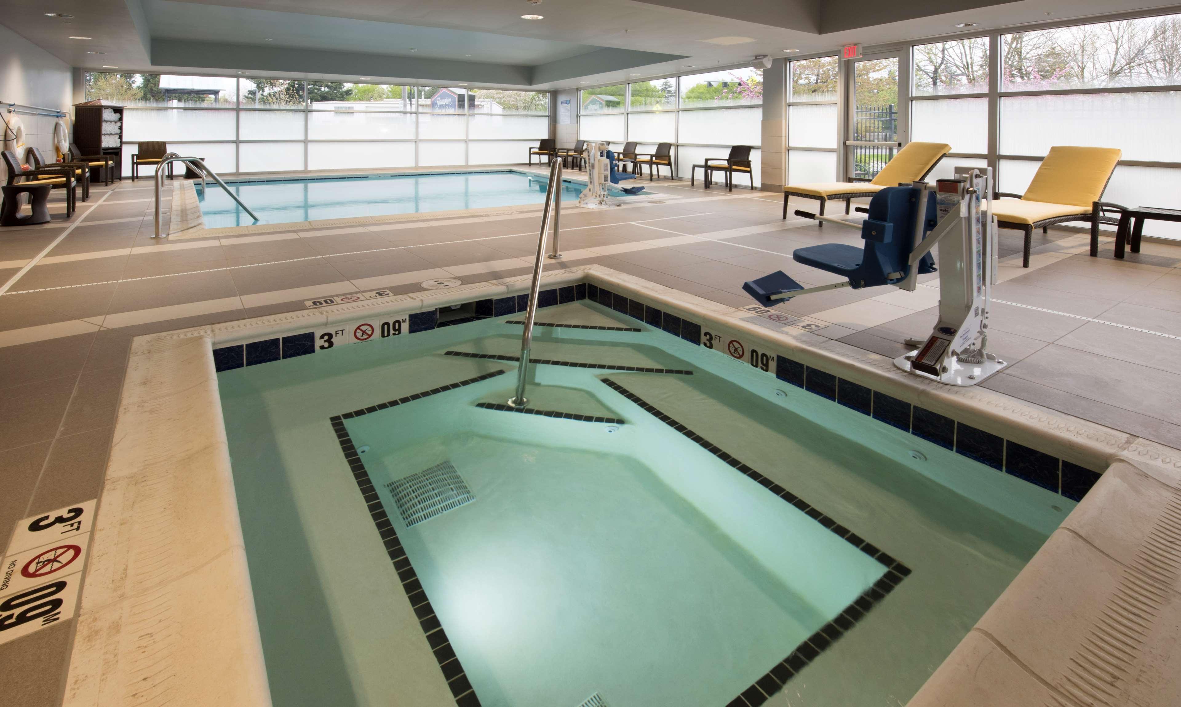 Hampton Inn & Suites Seattle/Redmond Wa Εξωτερικό φωτογραφία