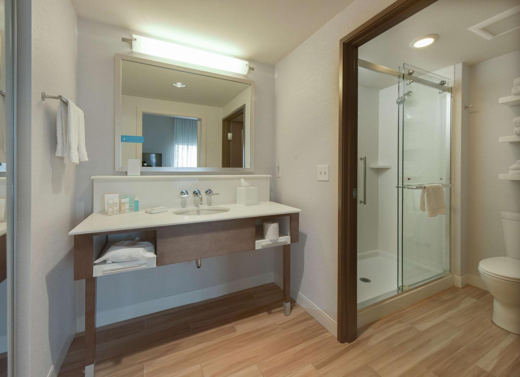 Hampton Inn & Suites Seattle/Redmond Wa Εξωτερικό φωτογραφία