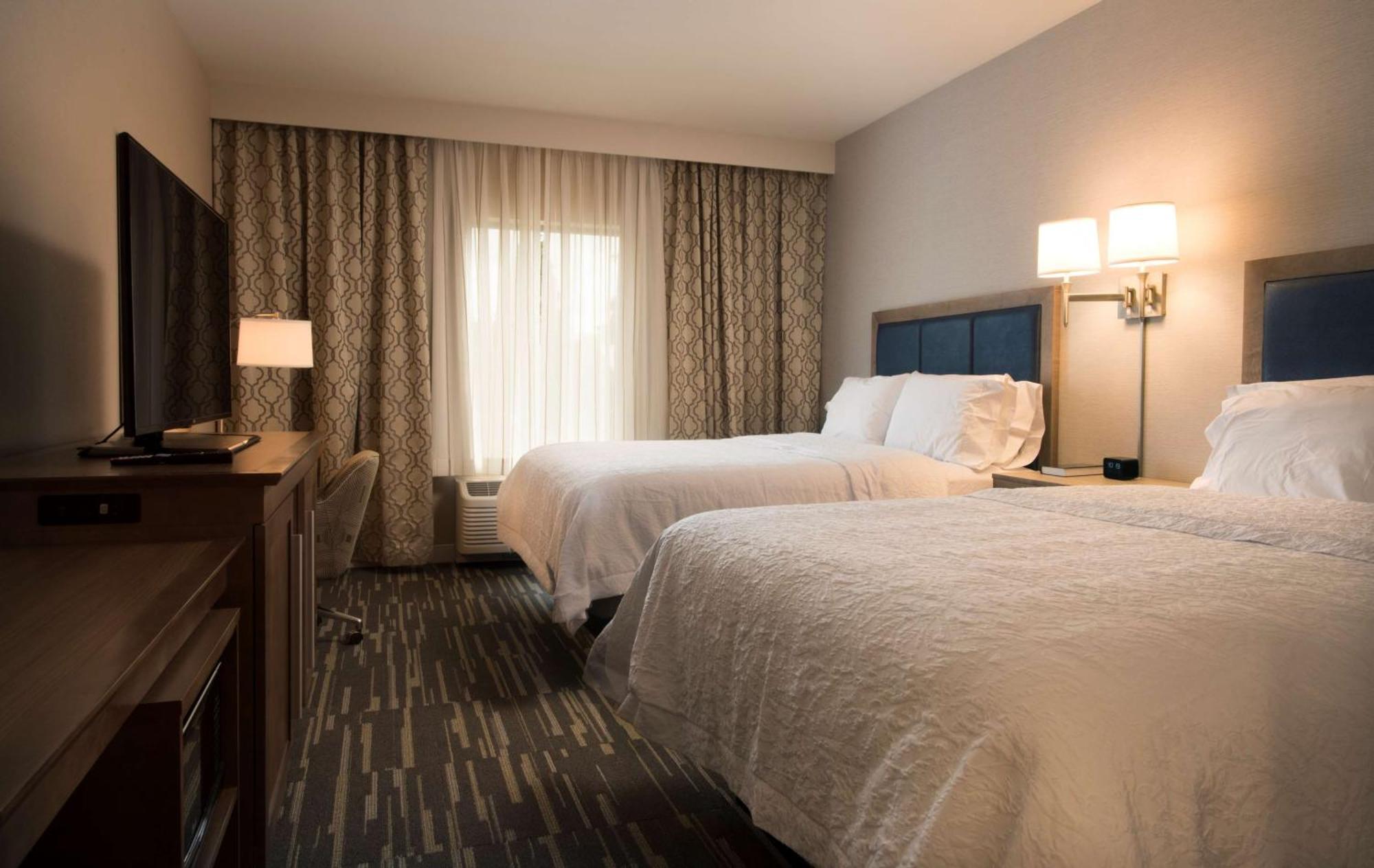 Hampton Inn & Suites Seattle/Redmond Wa Εξωτερικό φωτογραφία